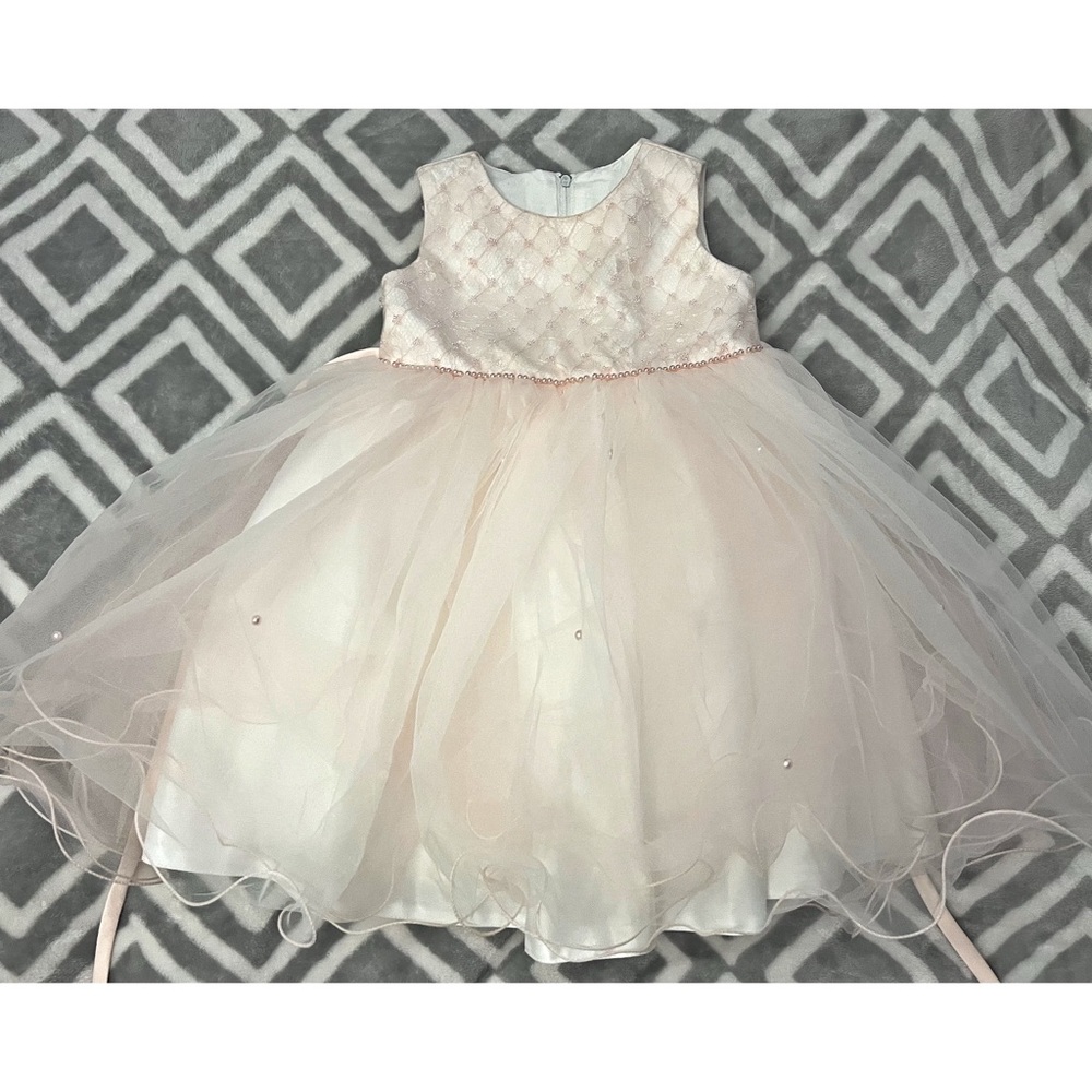 Beautiful Formal Toddler Dress! 🌷